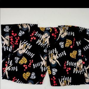 Betty Boop🖤🌹 *CAPRIS* 🌹🖤bottoms pjs